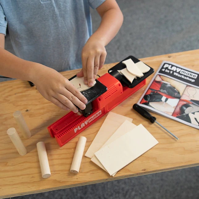 PLAYmake 4 in 1 Workshop - Best Arts & Crafts for Ages 6 to 9 - US 3769