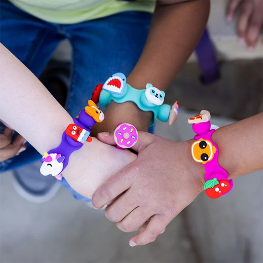 Plip Charms - Best Party Favors &amp; Party Fun for Ages 4 to 7 - US 8117