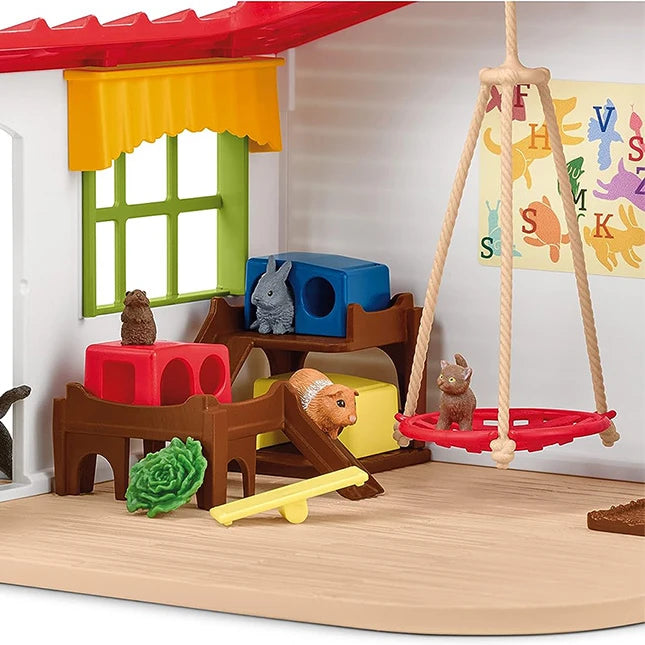 Farm World Pet Hotel - Best Pretend Play &amp; Imaginative Play for Babies - US 1780