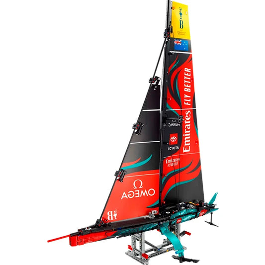 LEGO Technic - Emirates Team New Zealand AC - - Fat Brain Toys - US 2544
