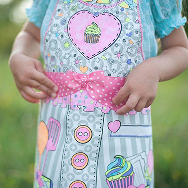 Color An Apron - Best Arts &amp; Crafts for Ages 4 to 9 - Fat Brain Toys - US 6884